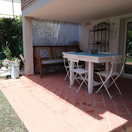 Casa Nicolo Holiday home Tirrenia